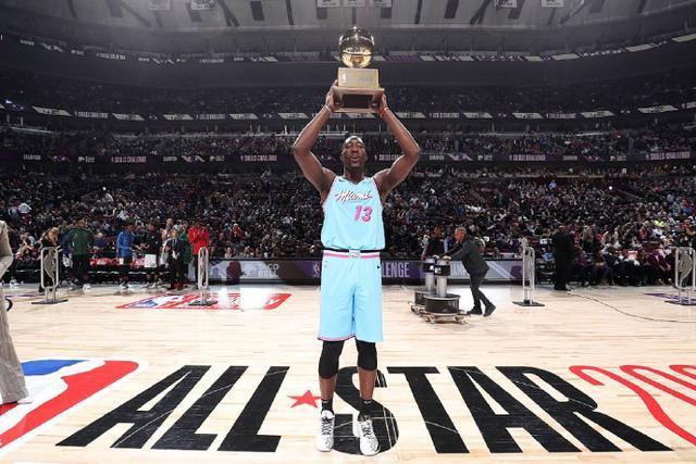 张镇麟13+10辽宁胜宁波 王哲林26分上海胜广州